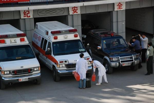 建始县救护车转院